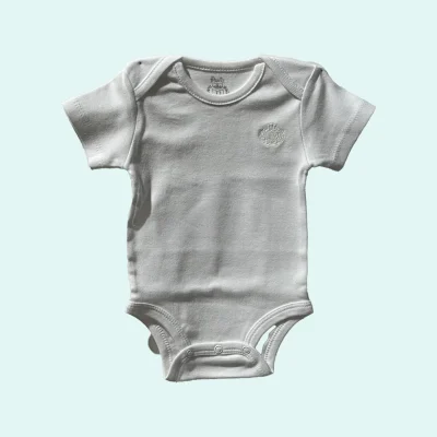 بادی آستین کوتاه نوزاد طرح وایت