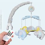 آویز موزیکال تخت طرح family love boy