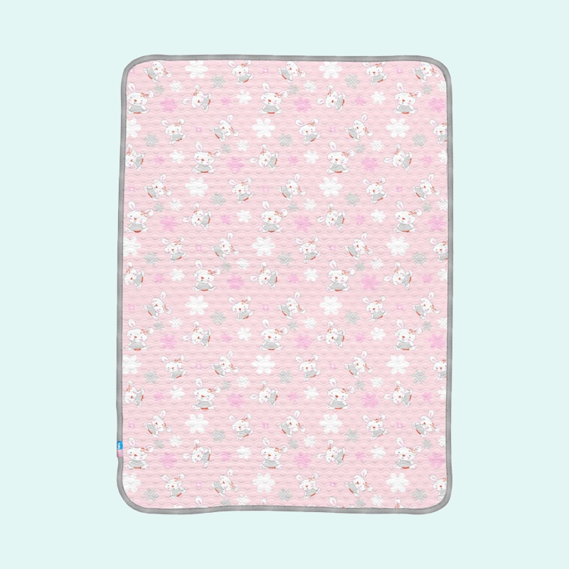 زیرانداز تعویض نوزاد ۷۰*۱۰۰ طرح Little Bunny زیرانداز تعویض نوزاد ۷۰*۱۰۰ طرح Little Bunny